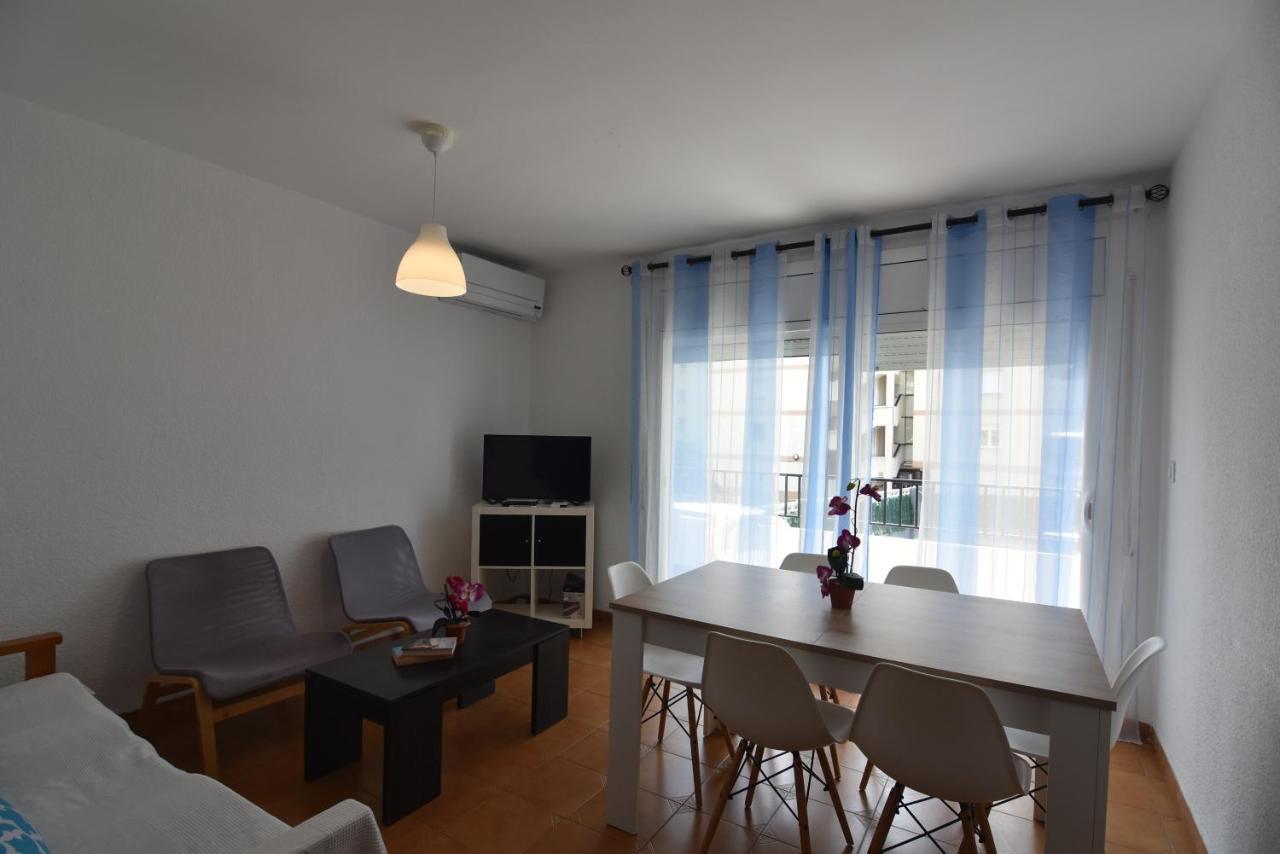 Rnet - Mt Apartaments Roses Buitenkant foto
