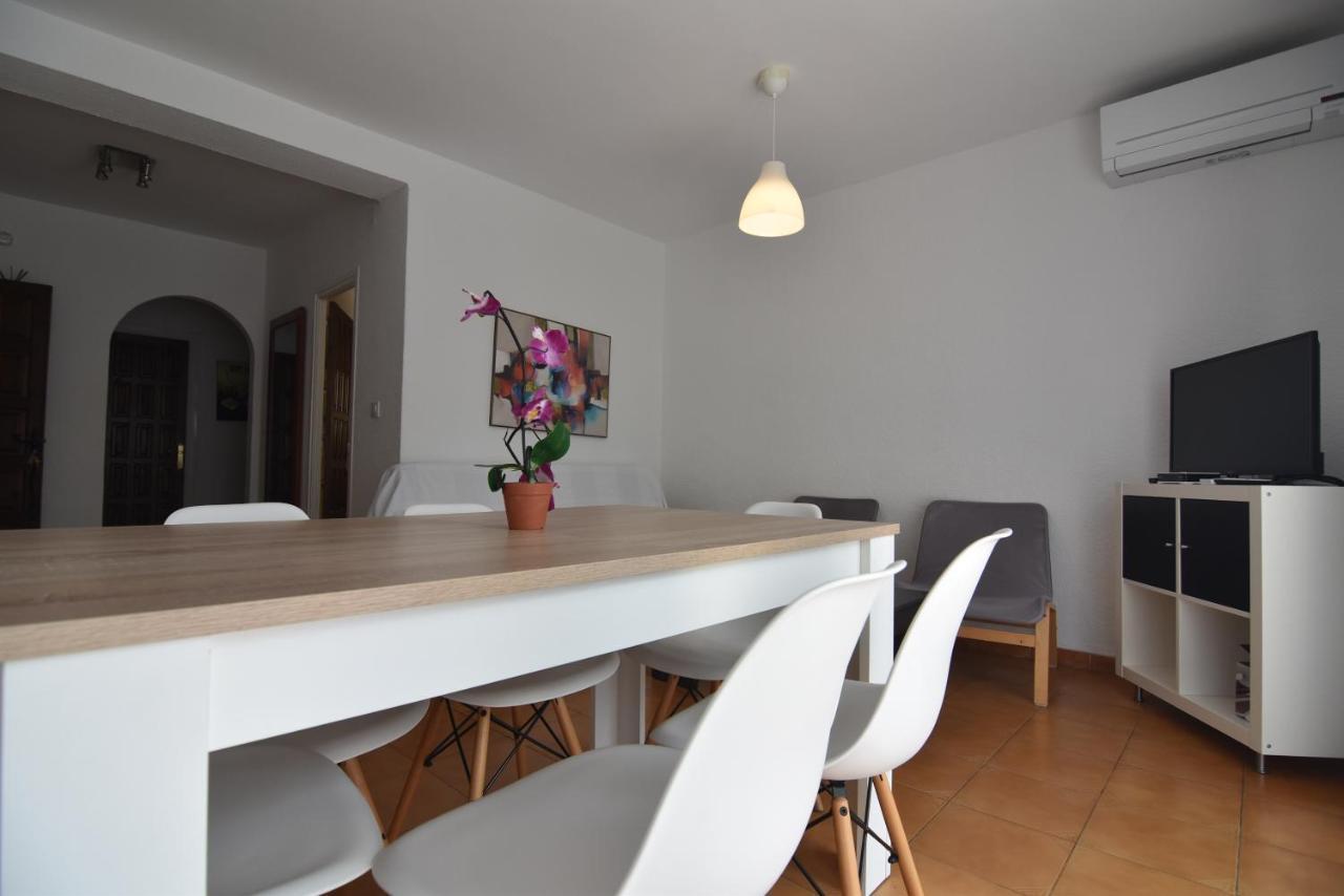 Rnet - Mt Apartaments Roses Buitenkant foto